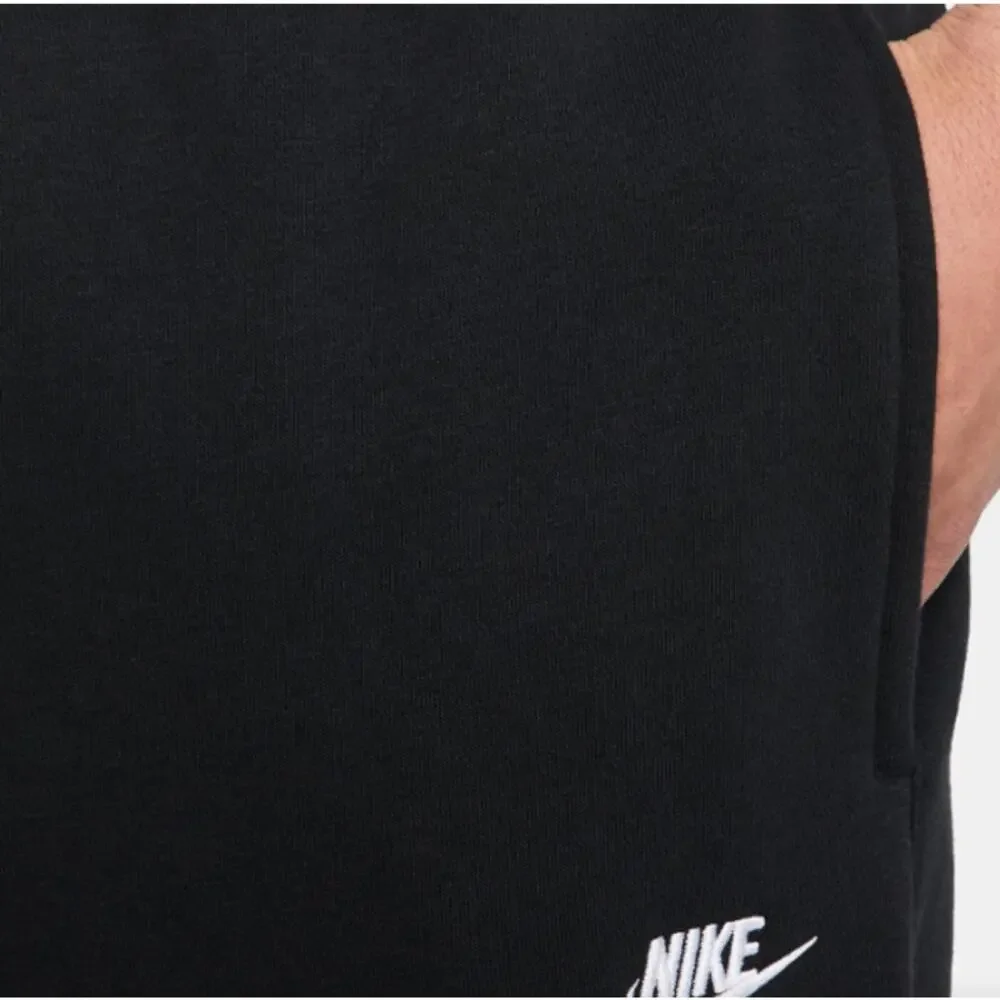 Men's NIKE Sportswear Club Essential Fleece Joggers, Black size medium NWT